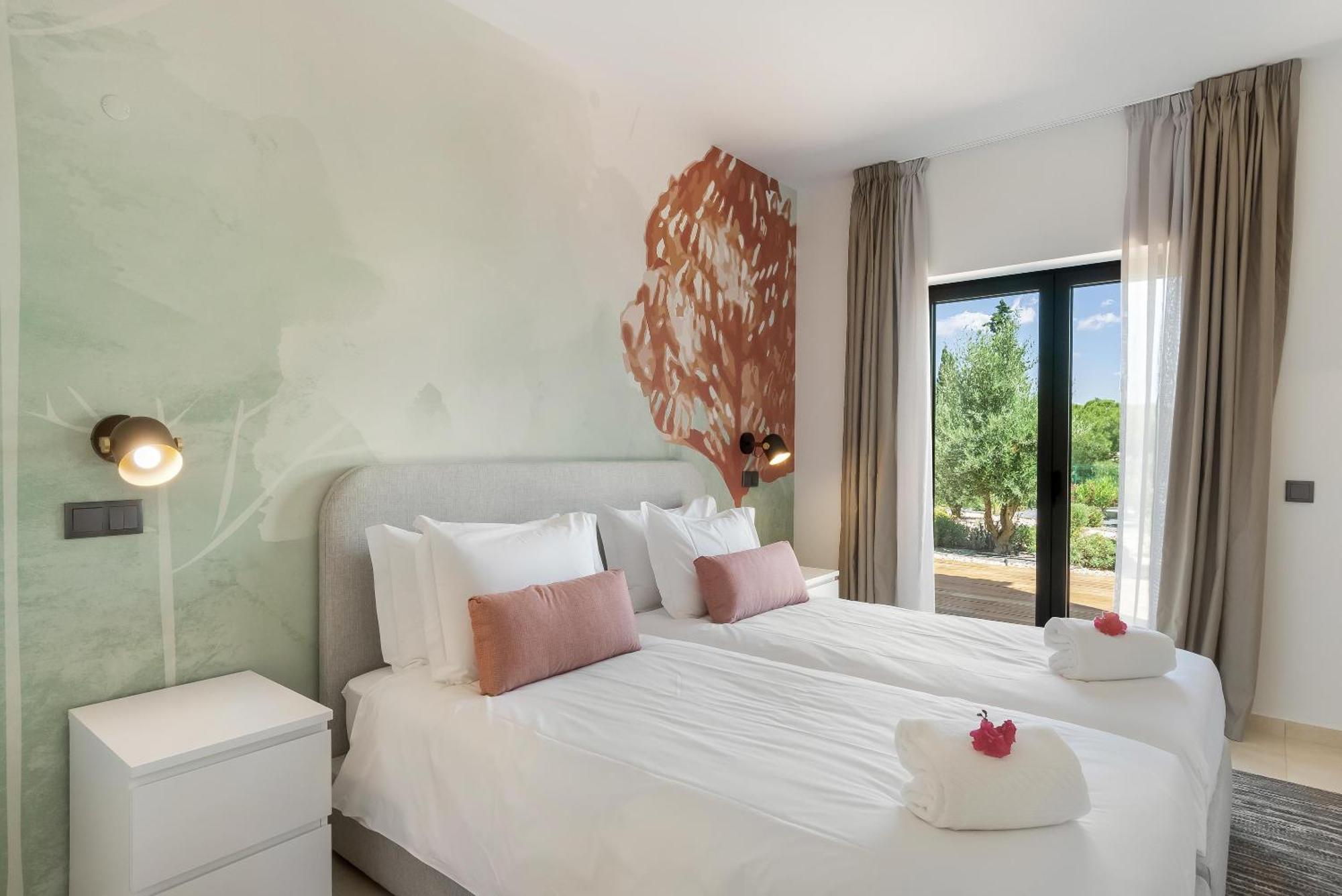 Carvoeiro Gardens Otel Oda fotoğraf