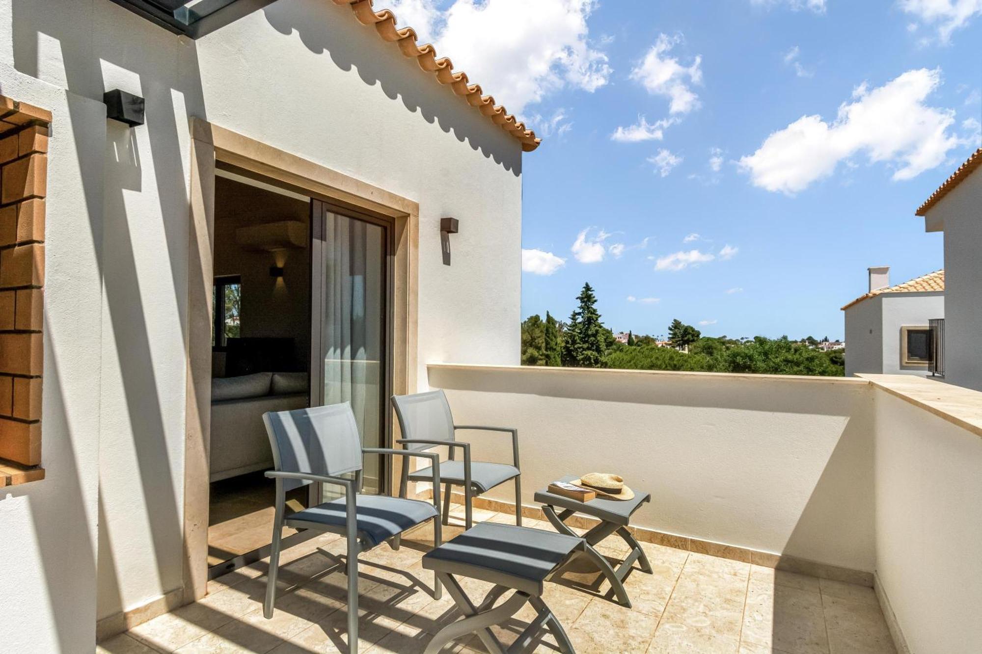 Carvoeiro Gardens Otel Oda fotoğraf